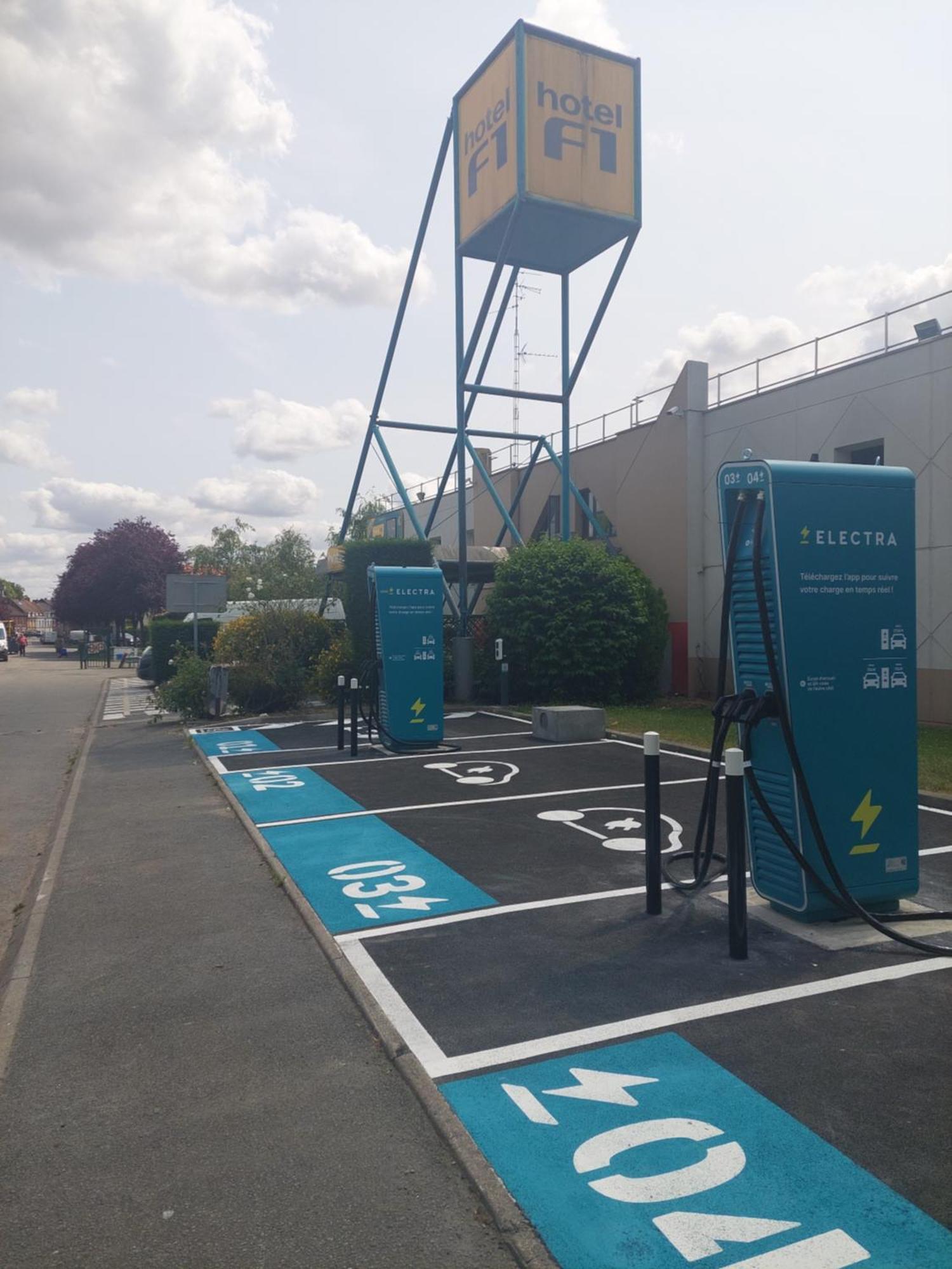Hotelf1 Lille Metropole Mons-en-Baroeul Zewnętrze zdjęcie